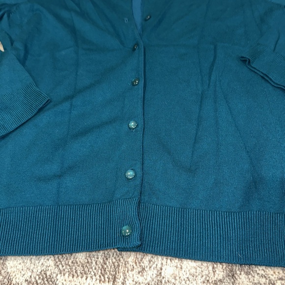 Cable & Gauge Cardigan - Picture 3 of 4